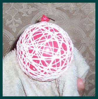 string ball 012-vert